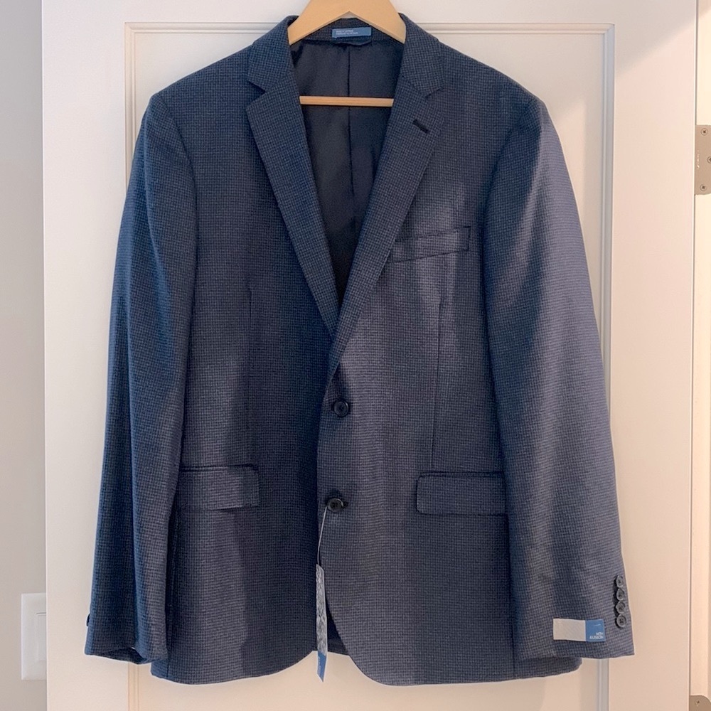 Navy and black houndstooth blazer